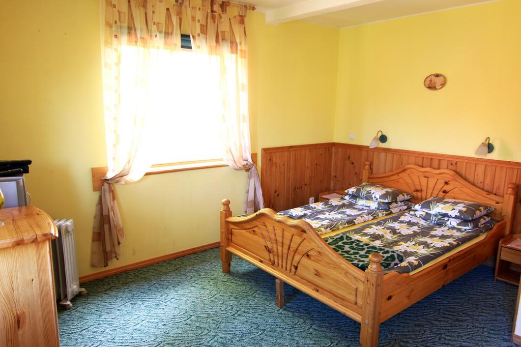 Pie Maijas Guest House Saulkrasti Exterior photo